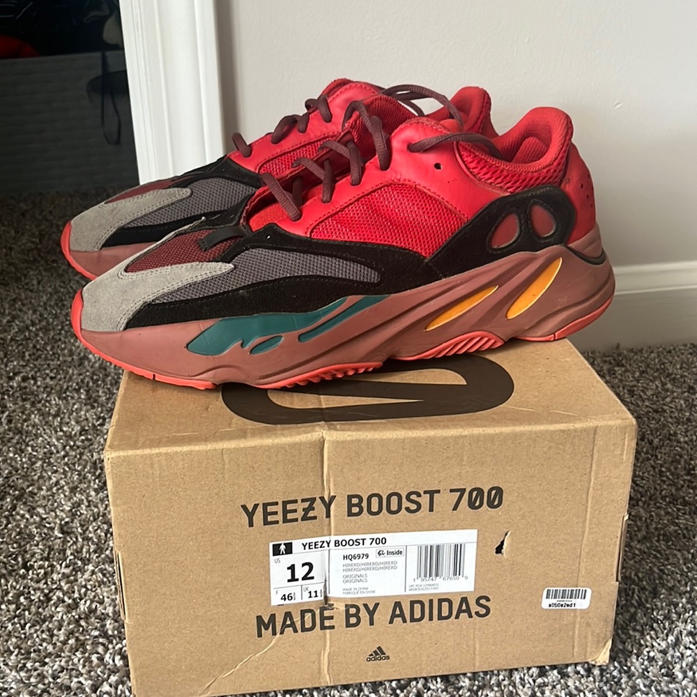 Red Yeezy 700 men’s size 12